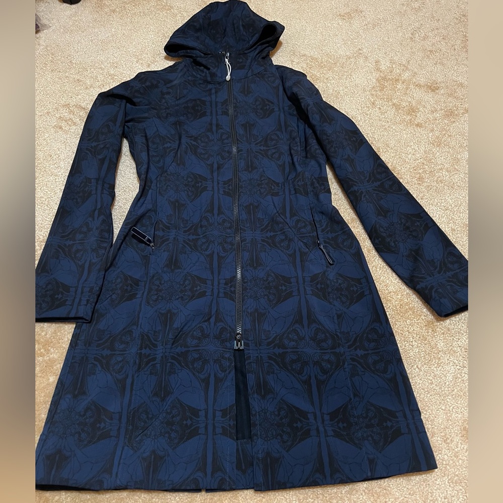 EUC Lululemon Apres Yoga Jacket Dancers In The Snow *Rare -  (Size 6) - Picture 3 of 15